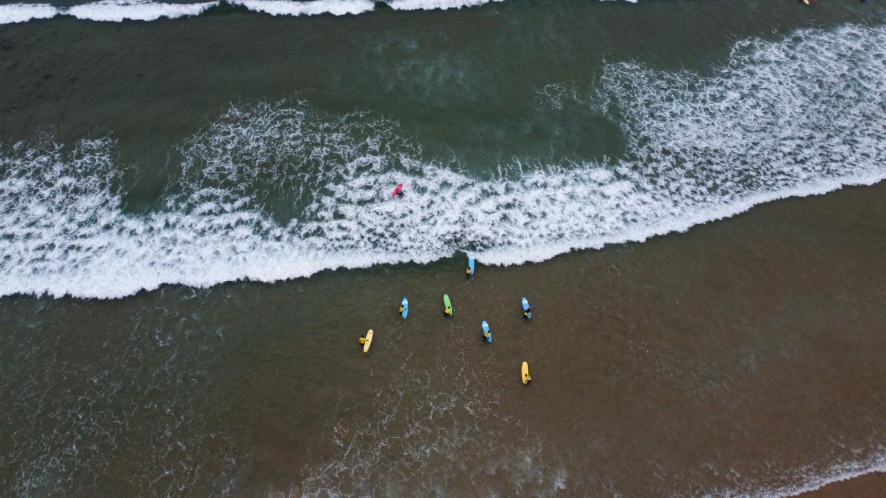 Plea Beach House Лоредо Экстерьер фото